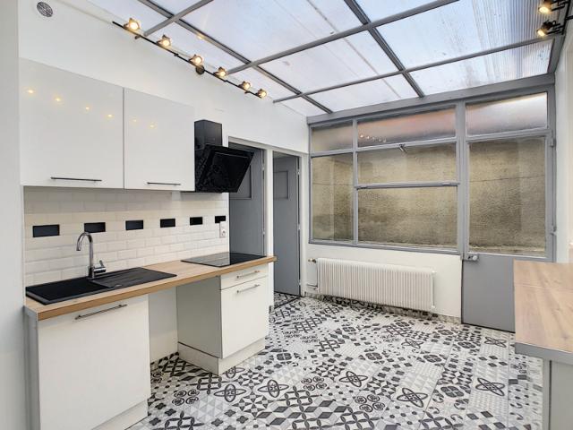 2 pièces quartier résidentiel