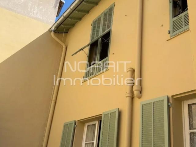 SOUS OFFRE ACCEPTEE 2 PIECES QUARTIER DES FLEURS