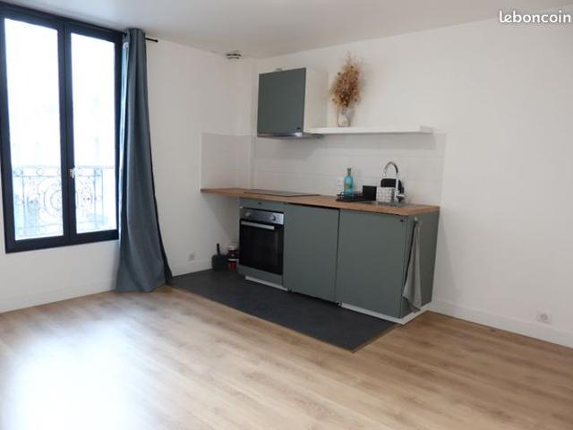 2 pièces rénové et lumineux – Paris 10e