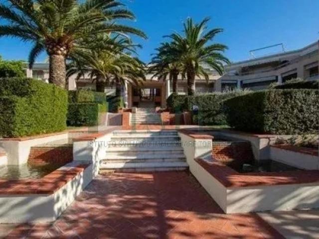 2 PIECES ROQUEBRUNE CAP MARTIN