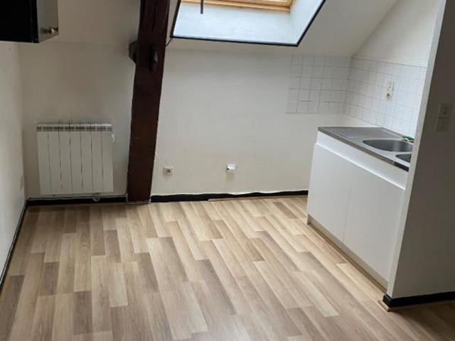 2 PIECES RUE DES CHAVANNES