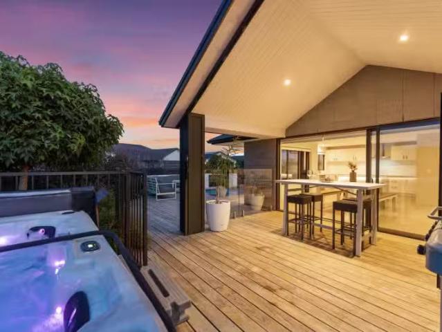 2 Pimelea Street, Papamoa Beach, Tauranga
