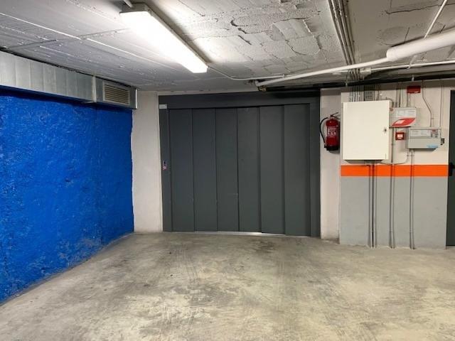 2 plazas de aparcamiento en venta