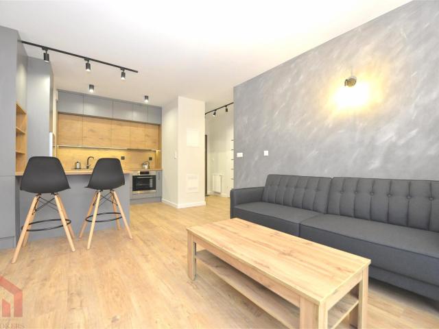 2 pok, 40 m2,ul.Paderewskiego w cenie m. w garażu