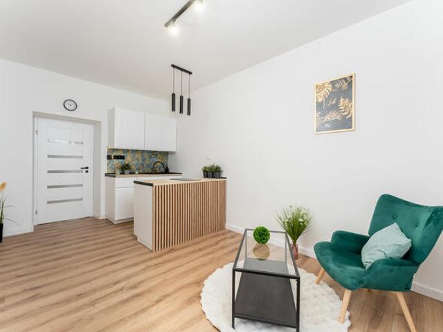 2 pok Nowowiejska, balkon, piwnica, gotowe