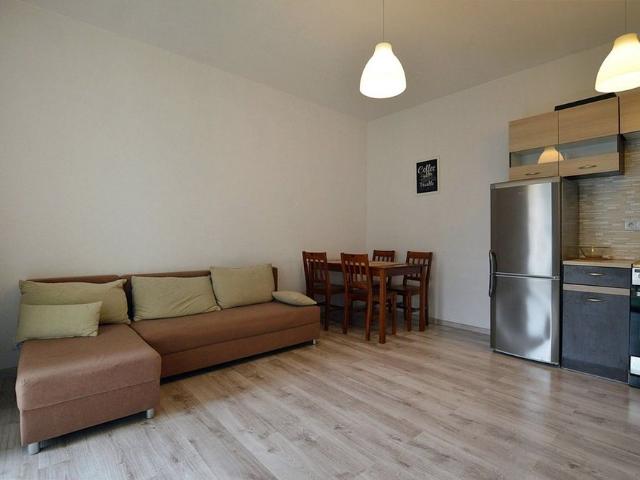 2 pok. salon + sypialnia, ok. U. Medycznego, os. Wiktoryn