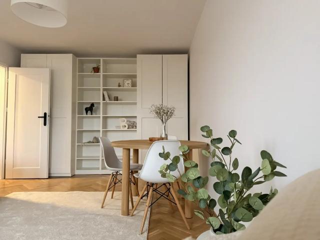 2 pokoje | 40 m² | Ochota Rakowiec | 8 piętro