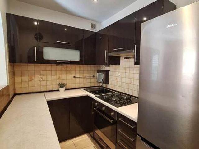 2 POKOJE | 30 m² 2 PIĘTRO ul. AL. MŁODYCH 17