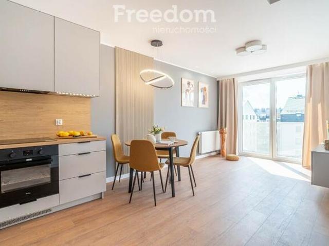 2 POKOJE 39,16 m² + PODDASZE OK. 20 m² + GARAŻ
