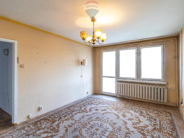 2 pokoje z balkonem na Bałutach – pod remont
