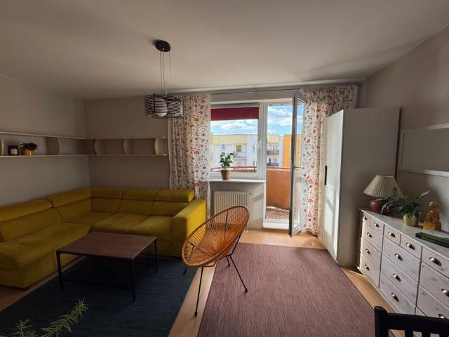 2 pokoje z balkonem | blisko PST i Moraska 42.6 m²
