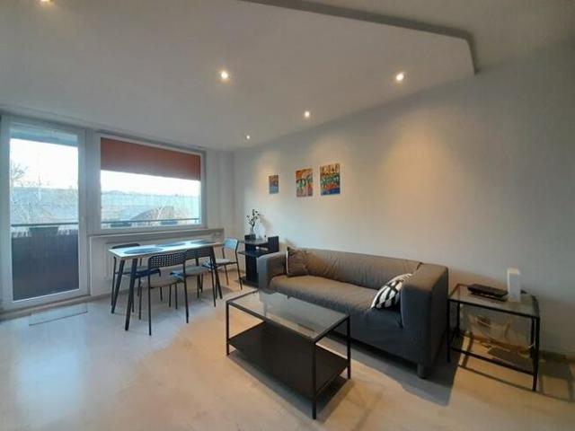 2 pokoje, balkon Ostrogórska 29A, Radocha
