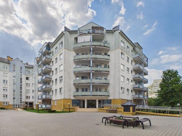 2 pokoje Gocław balkon parking, Balaton