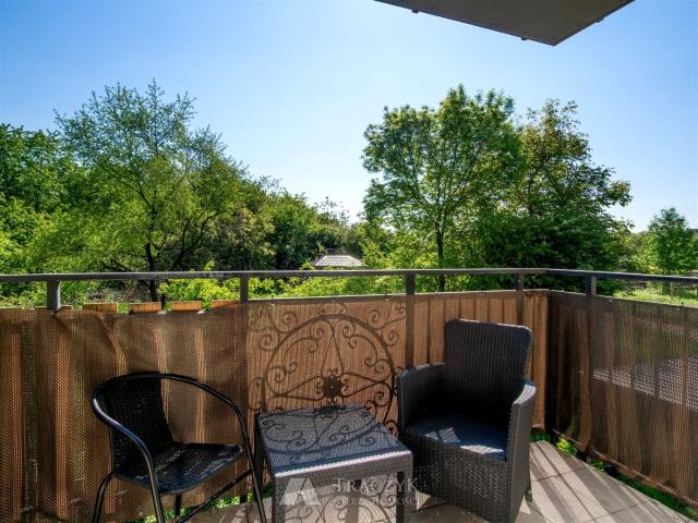 2 pokoje, osobna kuchnia, balkon, garaż Wrocław, Jagodno