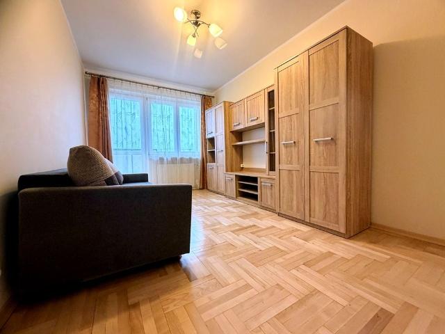 Bez prowizji 2 pokoje osobna kuchnia, po remoncie ul. Witkacego, Rzeszów, Kmity