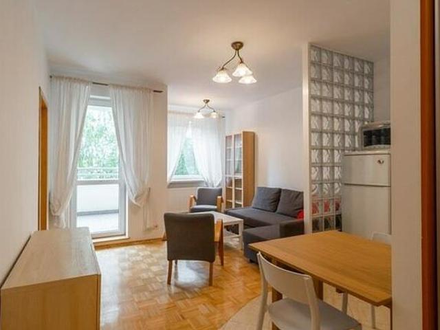 2 pokoje+balkon i mp w garażu Jastrzębowskiego 24