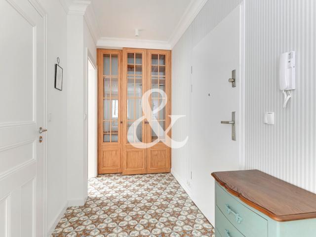 2 pokojowy apartament z widokiem na las/ Gdynia