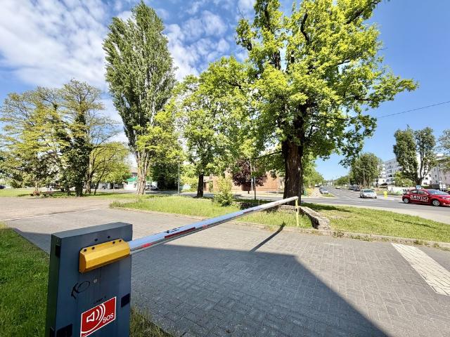 2 Pokojowe Mieszknie I Komuny Paryskiej I Parking