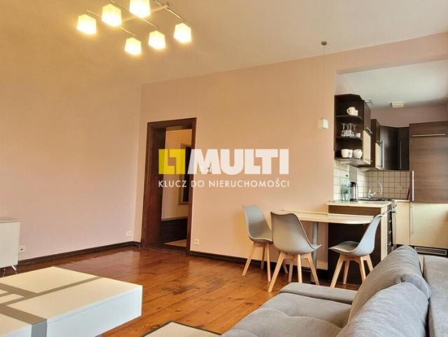 2 pokojowe mieszkanie 50 m², 2 piętro!