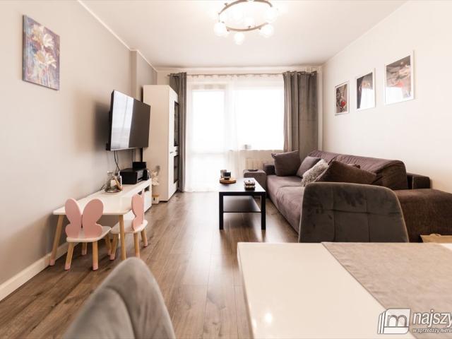 2 pokojowe mieszkanie 50 m² z windą i balkonem polecam!
