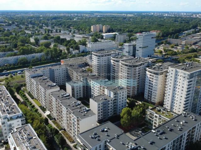 2 pokojowe mieszkanie na Woli z balkonem i możliwością parkingu