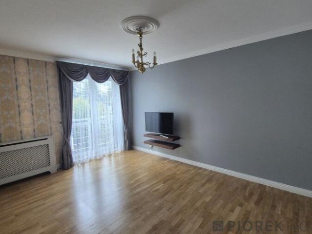 2 pokojowe mieszkanie po remoncie 54 m² w Warszawie