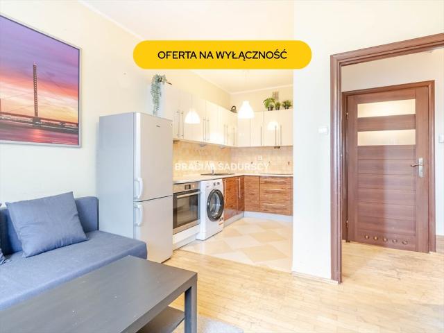 2 pokojowe mieszkanie z aneksem, piwnicą i świetną lokalizacją