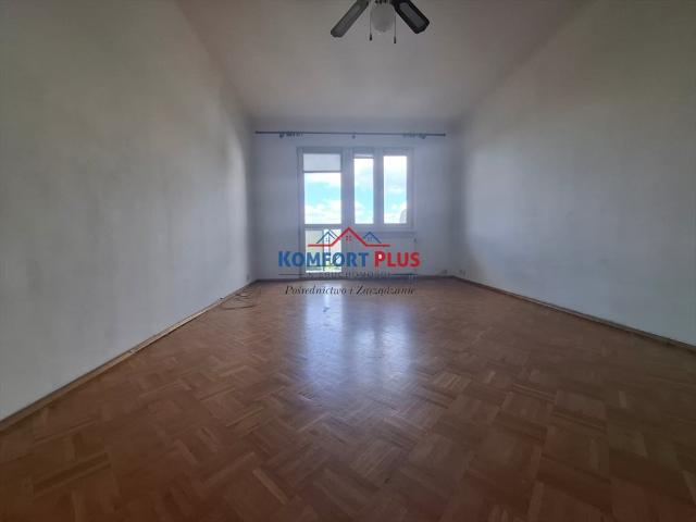 2 pokojowe mieszkanie z balkonem i niskimi kosztami