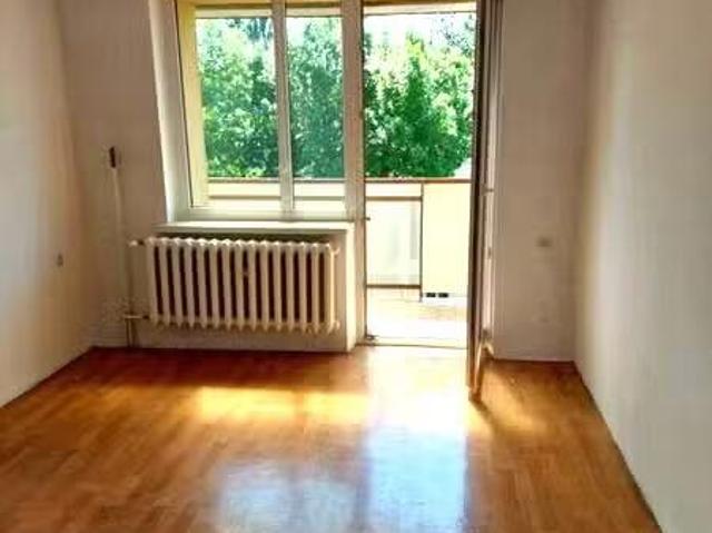 2 pokojowe mieszkanie z balkonem i piwnicą w Szopienicach