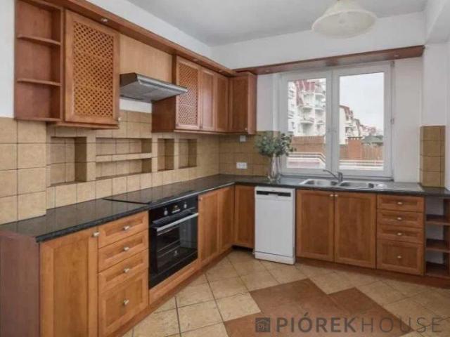 2 pokojowe mieszkanie z balkonem na Ochocie, blisko Parku