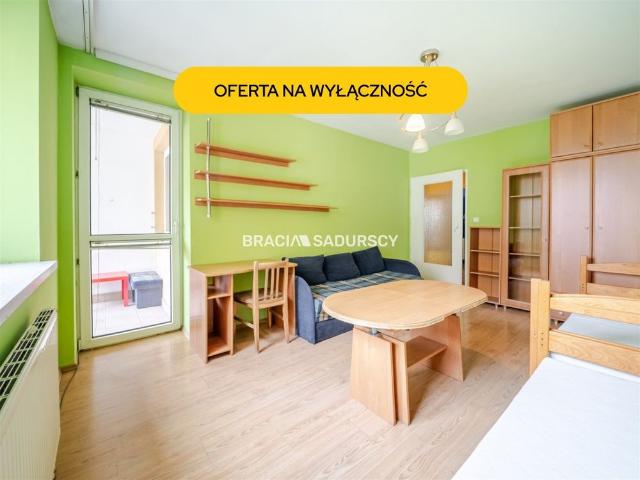 2 pokojowe mieszkanie z oddzielną kuchnią,balkon