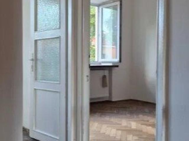 2 pokojowe mieszkanie z potencjałem w Śródmieściu polecam