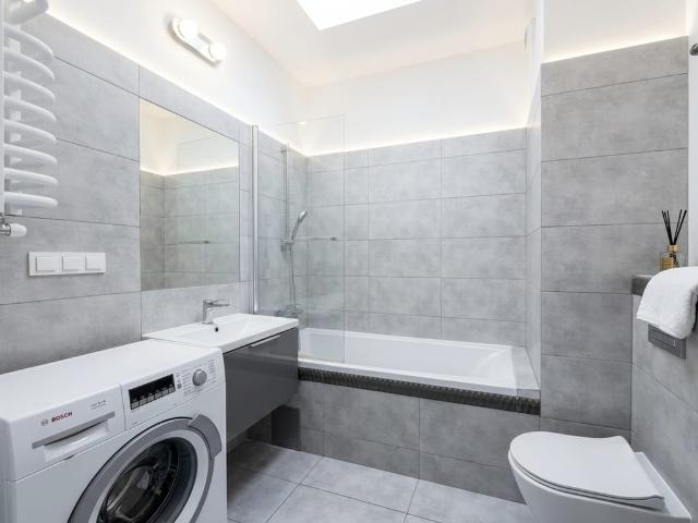 2 pokojowe, umeblowane mieszkanie z garażem, 43 m² 43 m²