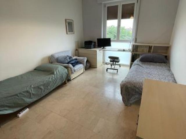 2 posti letto in DOPPIA trilocale p.le Udine Milano