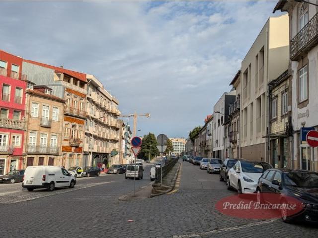 2 Prédios em S. Vicente, centro da cidade