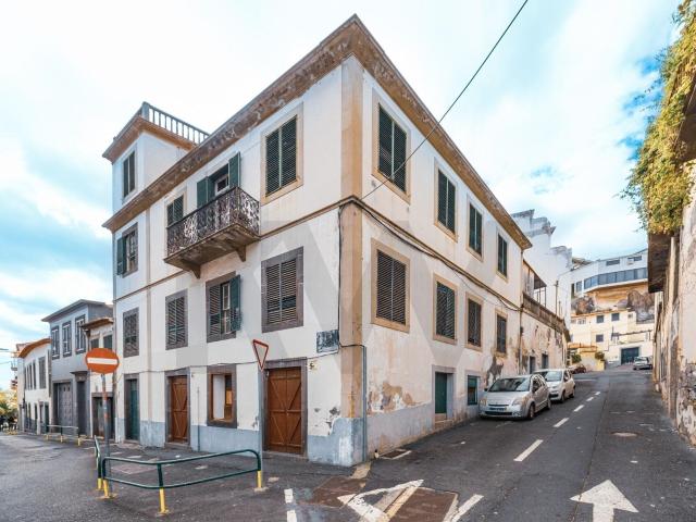 2 Prédios no Centro Histórico do Funchal l São Pedro 235m² São Pedro Funchal