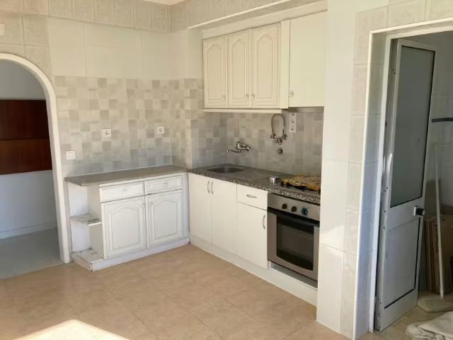 2 quarto, Torres Vedras Torres Vedras 2560 629 LS97912426