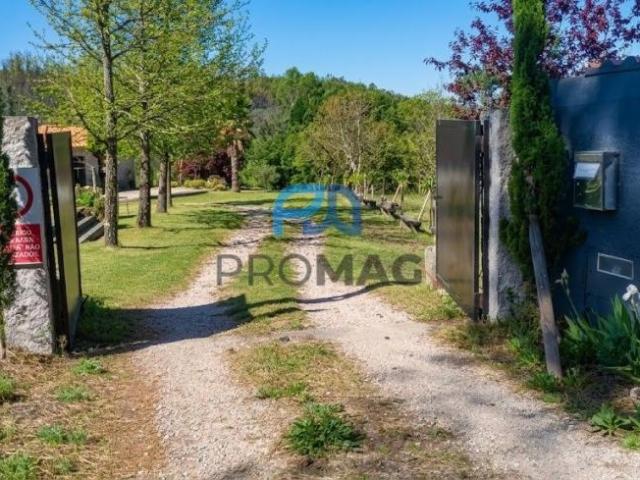 2 quarto, Viseu Resende 4660 LS101015544