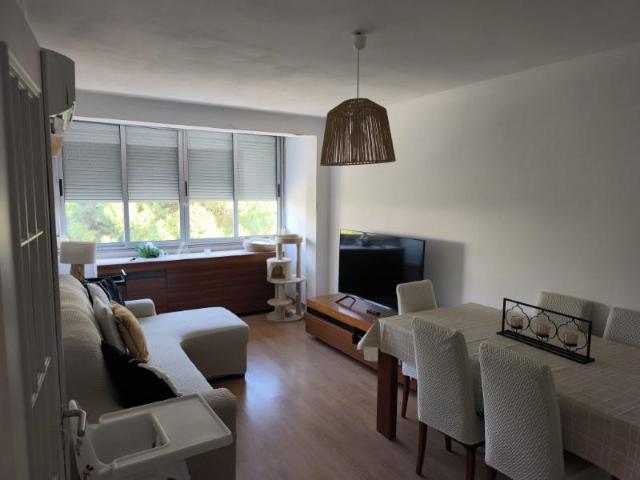 2 quarto, Almada Almada LS100845785
