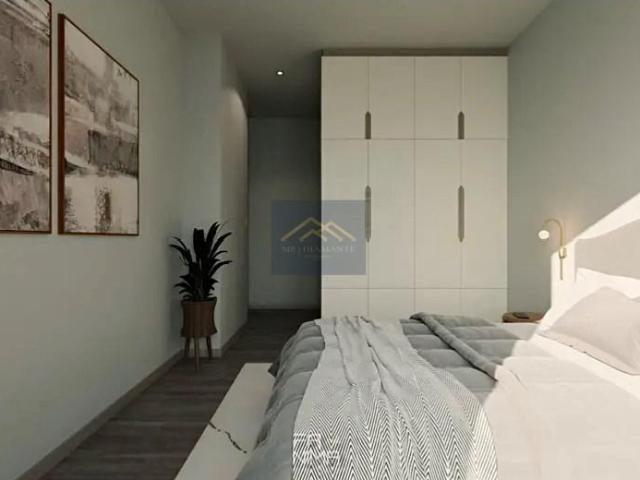 2 quarto, Almada Almada LS101411450