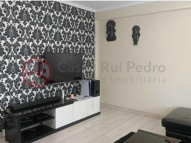2 quarto, Almada Almada LS90286525