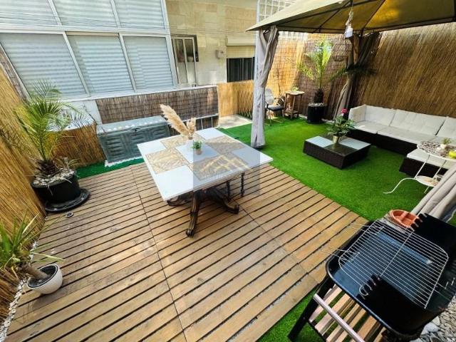 2 quarto, Almada Almada LS92945083