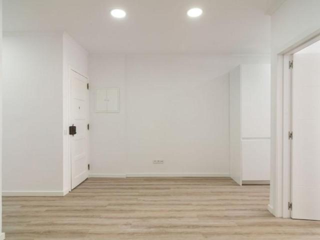 2 quarto, Almada Almada LS92203797