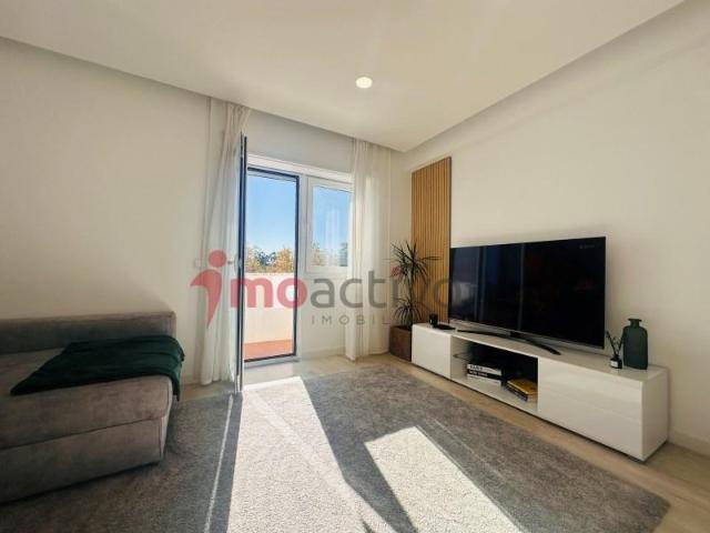 2 quarto, Almada Almada LS96612426