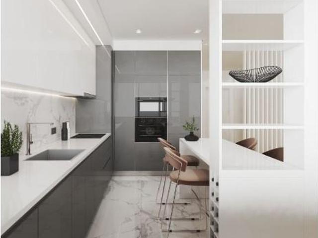 2 quarto, Almada Almada LS97121860