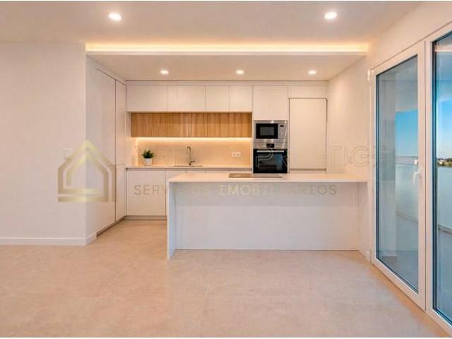 2 quarto, Almada Almada 102723147