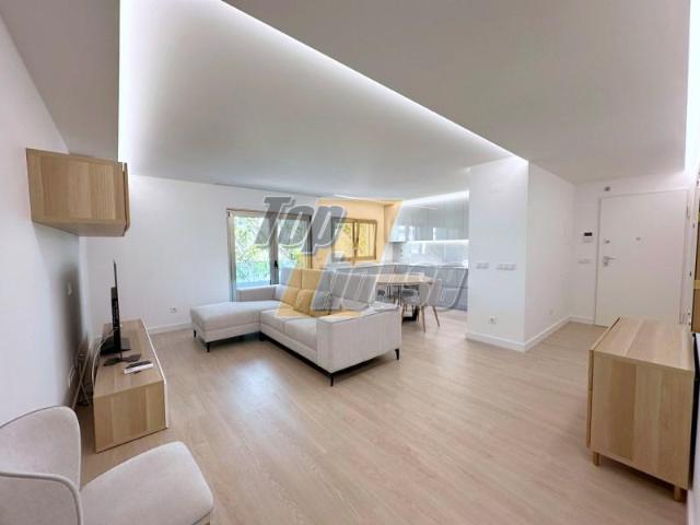 2 quarto, Almada Almada 103069061
