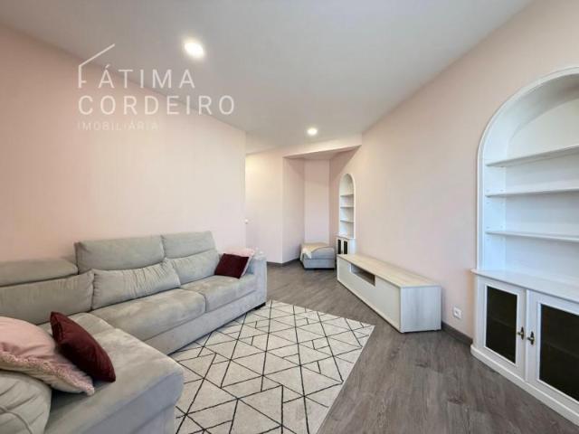 2 quarto, Almada Almada 103219666