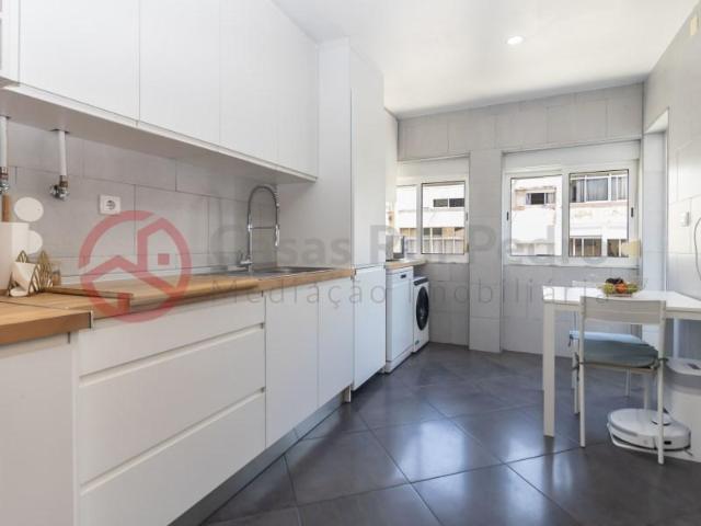 2 quarto, Almada Almada 104649274