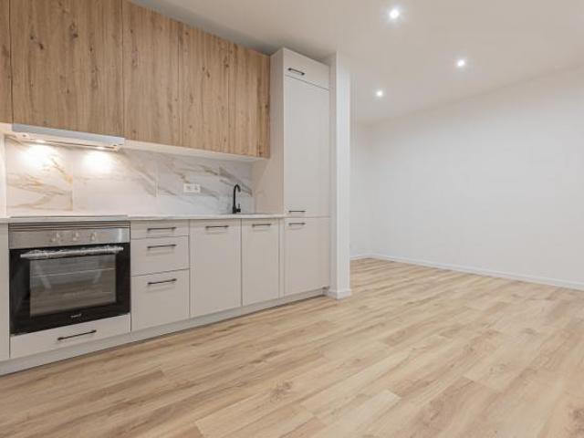 2 quarto, Almada Setúbal 87451137